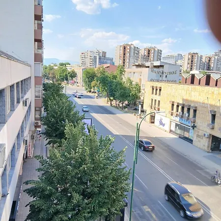 Tiliatownskopje Lägenhet