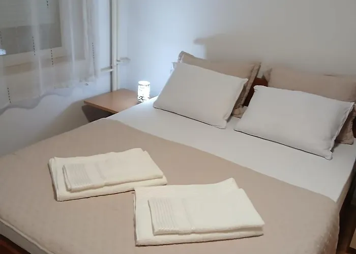 Tiliatownskopje Apartament *